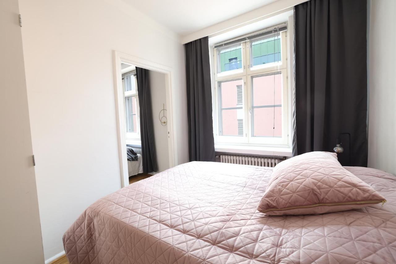 2Ndhomes Cozy And Quiet 2Br Apartment By The Esplanade Park Helsinki Esterno foto