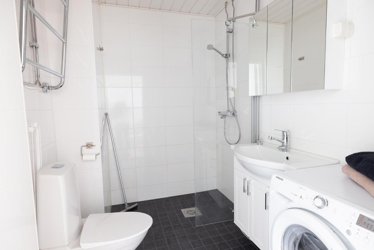 2Ndhomes Cozy And Quiet 2Br Apartment By The Esplanade Park Helsinki Esterno foto