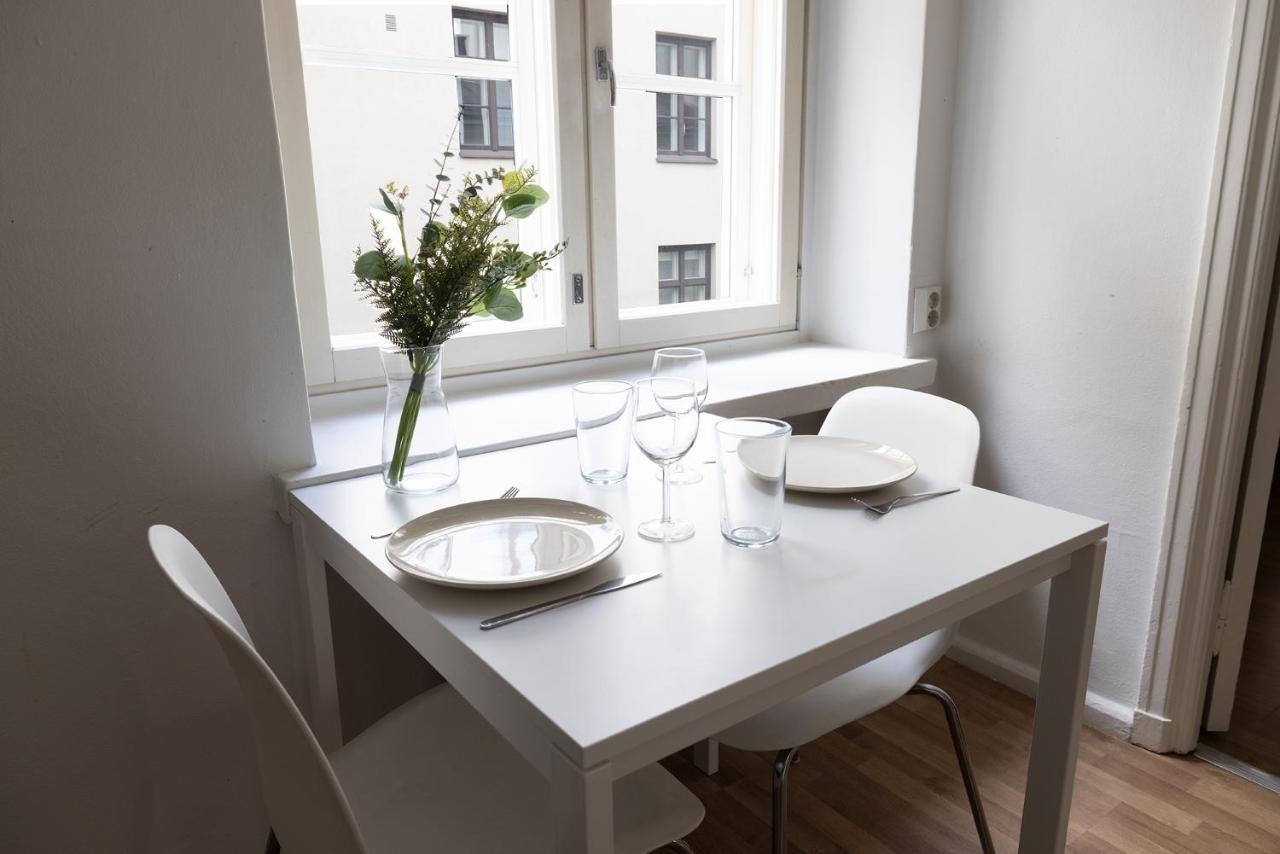 2Ndhomes Cozy And Quiet 2Br Apartment By The Esplanade Park Helsinki Esterno foto