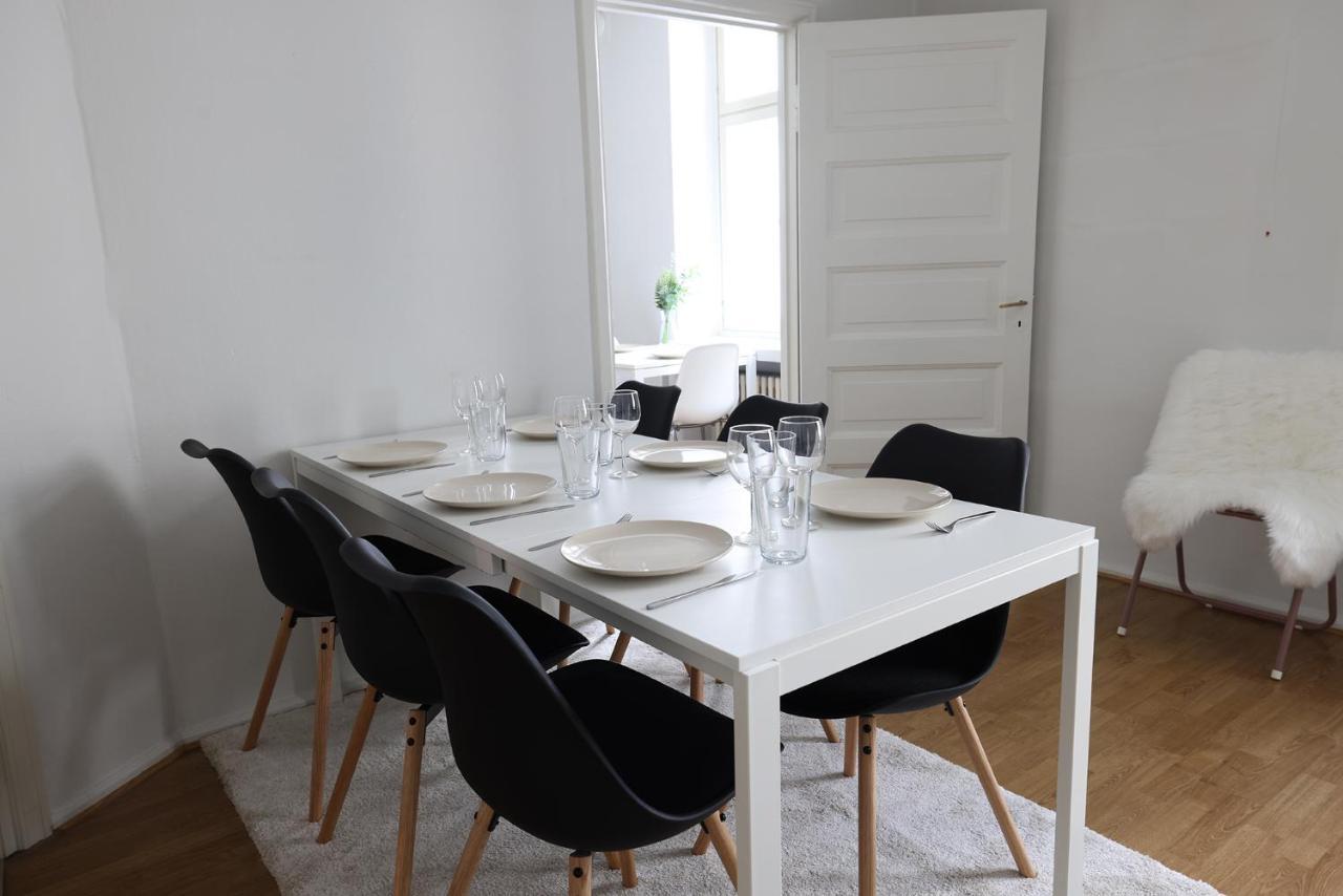 2Ndhomes Cozy And Quiet 2Br Apartment By The Esplanade Park Helsinki Esterno foto